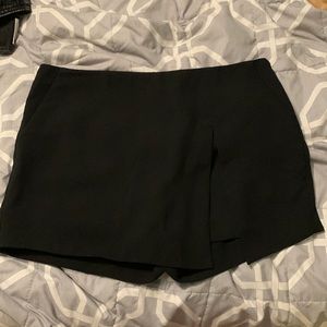 Black Express dress skort